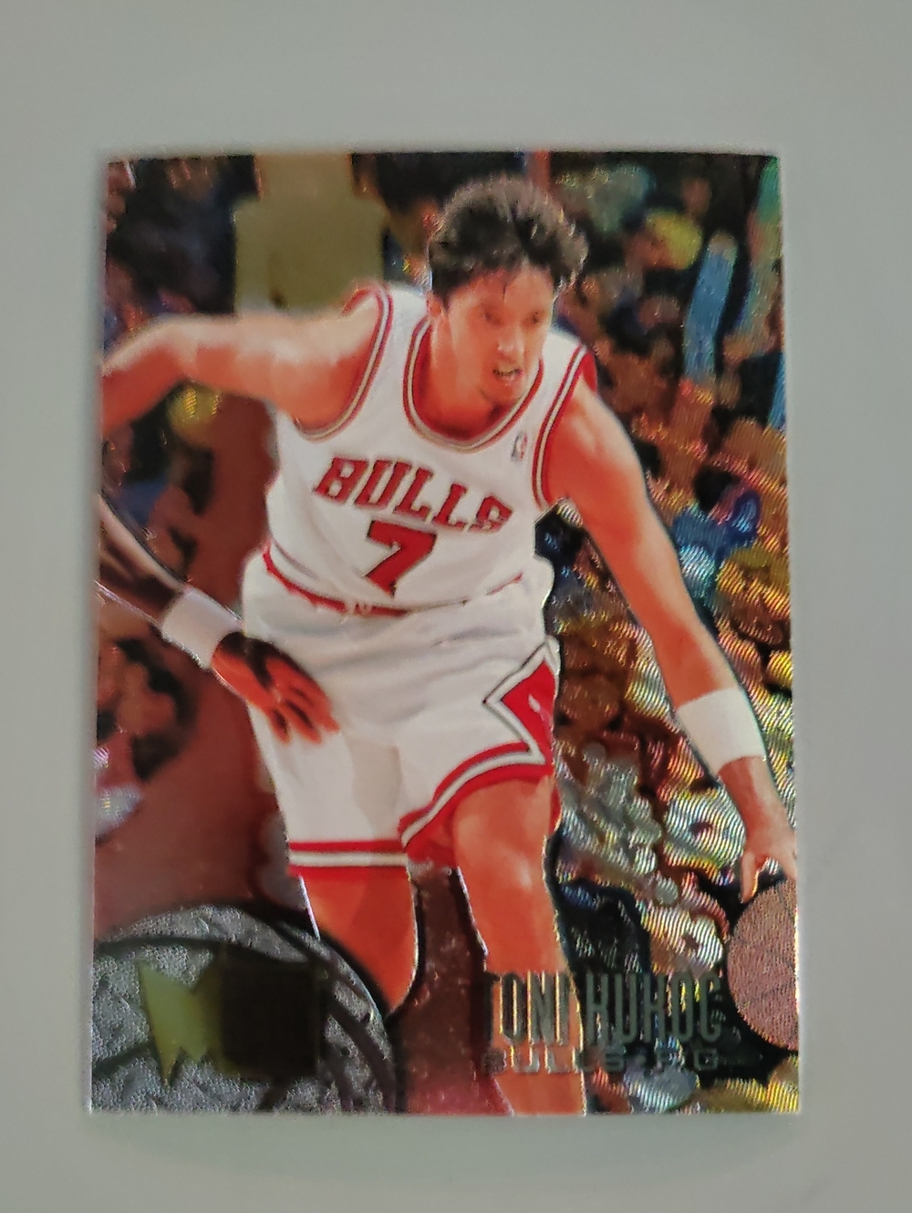 Toni Kukoc 1995-96 Fleer Metal #14 Chicago Bulls Basketball Trading Card